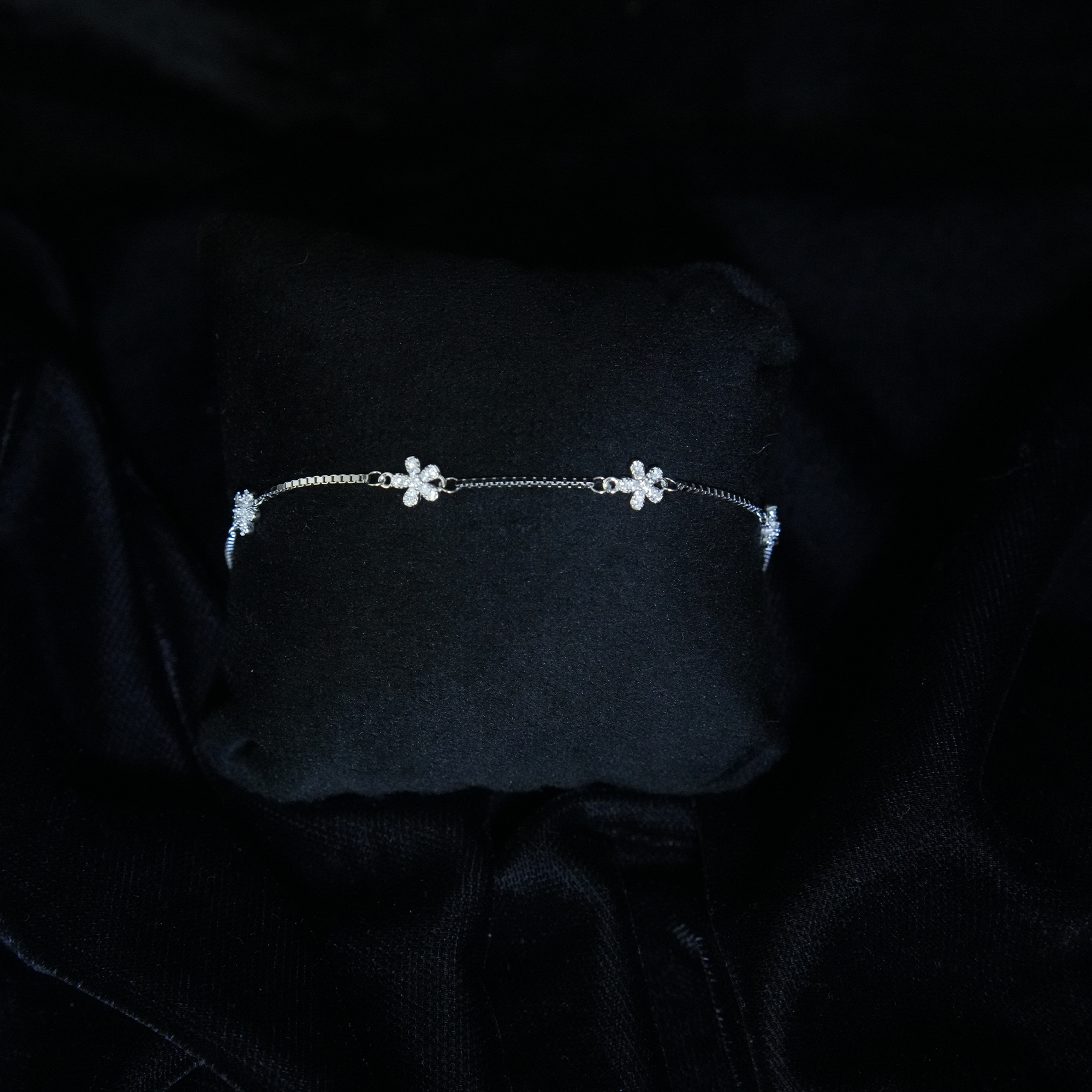 Dainty Flower Silver Bracelet