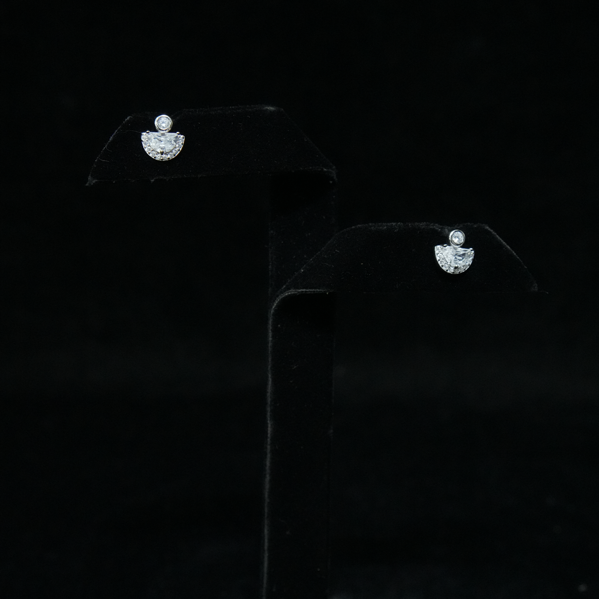 Modern Zircon Silver-Plated Stud Earrings