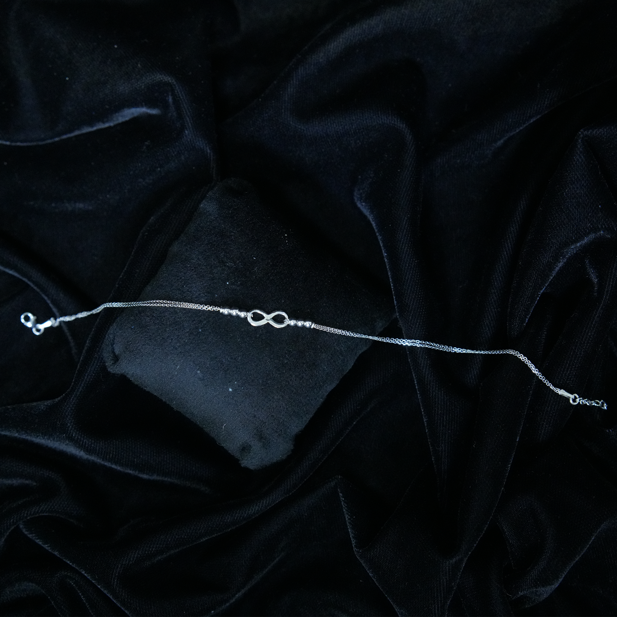 Infinite Shape Silver Anklet